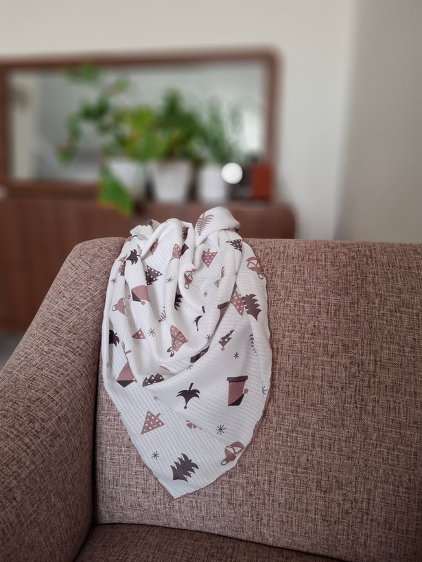 روسری بچگانه ،نخی ،بسیار نرموبدون حساسیت،قواره ۹۰