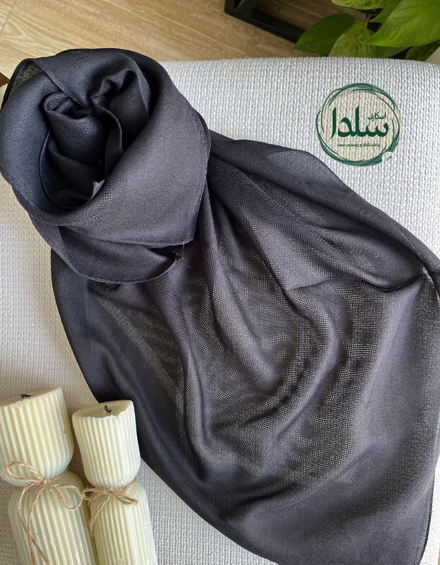 روسری نخی ترک اصل ،کیفیت عالی ،قواره ۱۲۵ ،۵طرح زیبا
