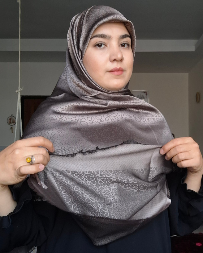 روسری ژاکارد ابریشم با کیفیت بالا قواره ۱۴۰
