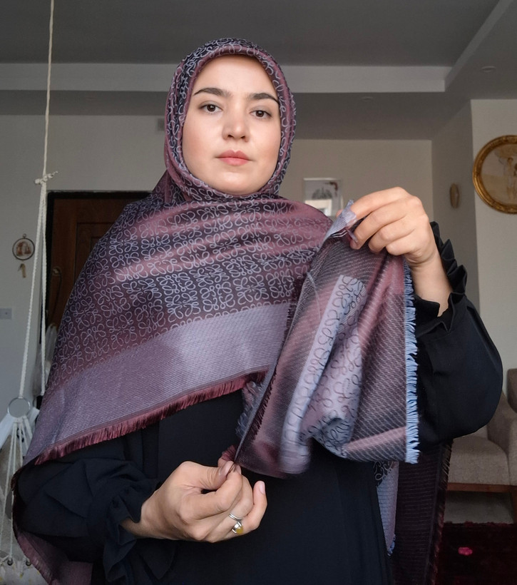 روسری ژاکارد ابریشم با کیفیت بالا قواره ۱۴۰