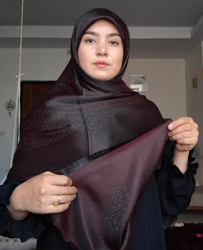 روسری ژاکارد ابریشم با کیفیت بالا قواره ۱۴۰